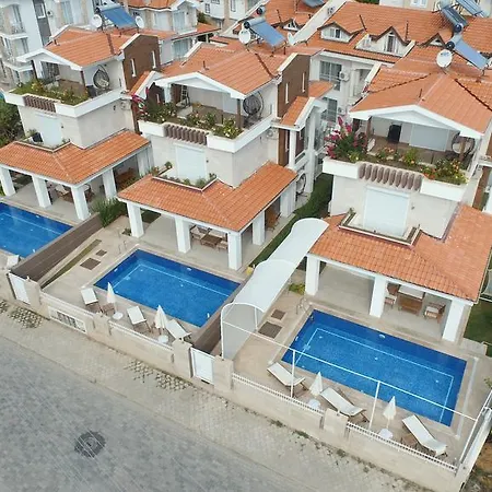 Lighthouse Lydia Villa *